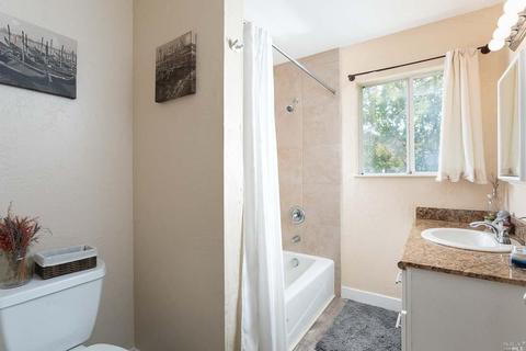 819 Hawthorne Dr, Rodeo, CA 94572 photo 23