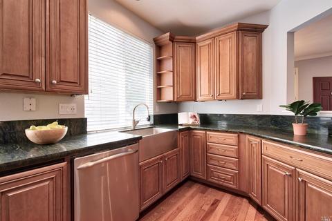 590 Mural Ln, Fairfield, CA 94534 photo 18