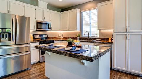 8754 Windsor Rd, Windsor, CA 95492 photo 3