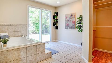 8754 Windsor Rd, Windsor, CA 95492 photo 9