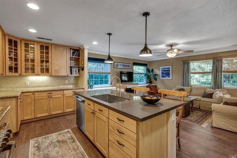 505 Webber St, Napa, CA 94559 photo 5