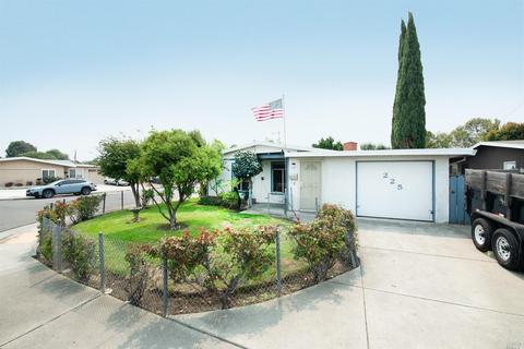 225 E Wyoming St, Fairfield, CA 94533 photo 4