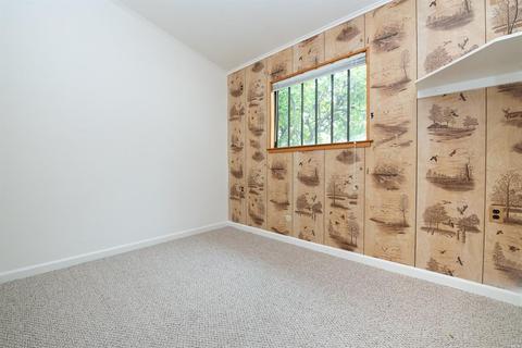 225 E Wyoming St, Fairfield, CA 94533 photo 12