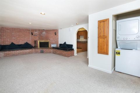 225 E Wyoming St, Fairfield, CA 94533 photo 21