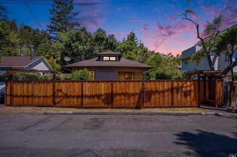 8 Hillside Ave, Kentfield, CA 94904 photo 1