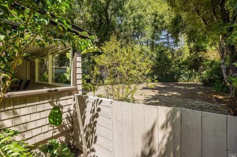 8 Hillside Ave, Kentfield, CA 94904 photo 7