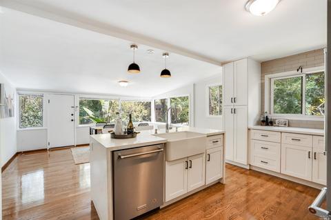 8 Hillside Ave, Kentfield, CA 94904 photo 19