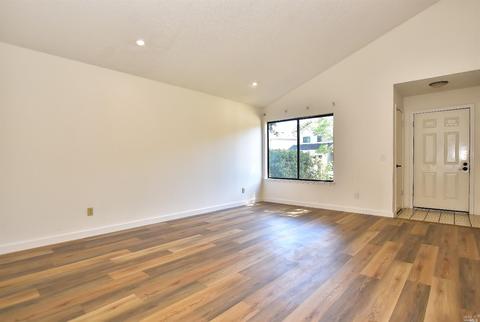 592 Bokman Pl, Sonoma, CA 95476 photo 6