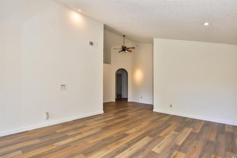 592 Bokman Pl, Sonoma, CA 95476 photo 5