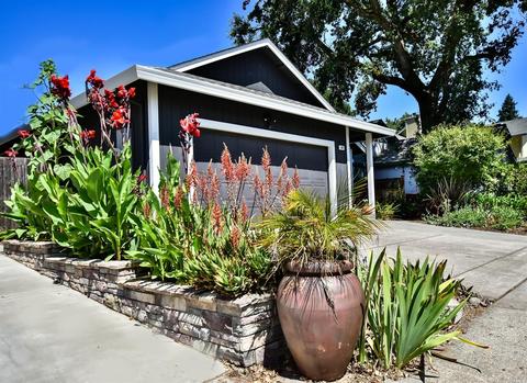 592 Bokman Pl, Sonoma, CA 95476 photo 3