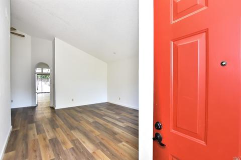 592 Bokman Pl, Sonoma, CA 95476 photo 4