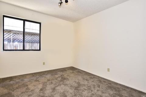 592 Bokman Pl, Sonoma, CA 95476 photo 17