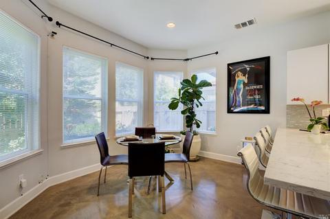 9035 Cambridge Cir, Vallejo, CA 94591 photo 11