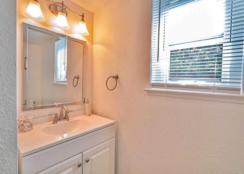 113 Ralston Ct, Vallejo, CA 94591 photo 13