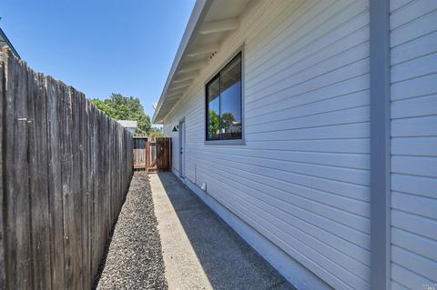 872 Buckingham Dr, Windsor, CA 95492 photo 35