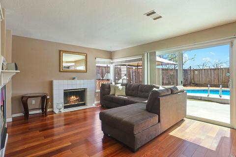 289 Carousel Dr, Vallejo, CA 94589 photo 11