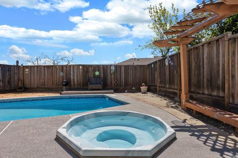 289 Carousel Dr, Vallejo, CA 94589 photo 52