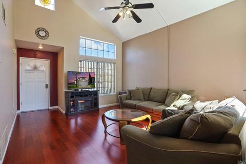 289 Carousel Dr, Vallejo, CA 94589 photo 8