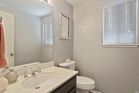289 Carousel Dr, Vallejo, CA 94589 photo 27