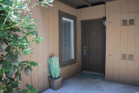 38 Arbor Ct, Cotati, CA 94931 photo 2
