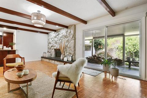 101 Combs Ln, Vallejo, CA 94590 photo 24