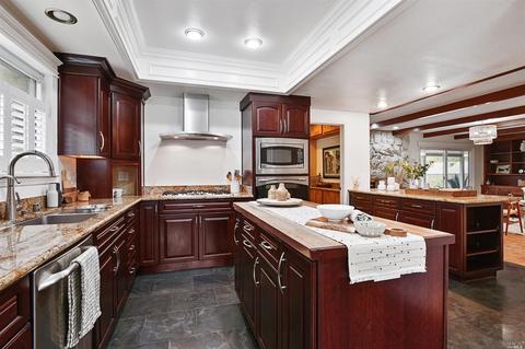 101 Combs Ln, Vallejo, CA 94590 photo 18