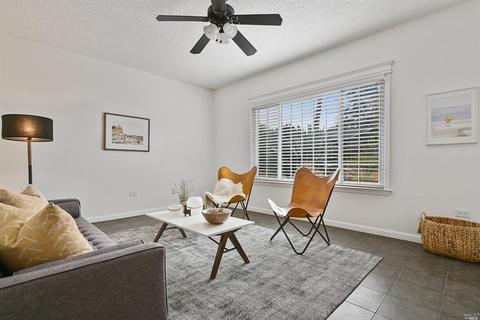 101 Combs Ln, Vallejo, CA 94590 photo 7