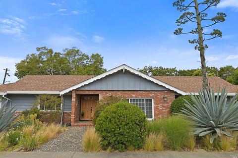 101 Combs Ln, Vallejo, CA 94590 photo 1