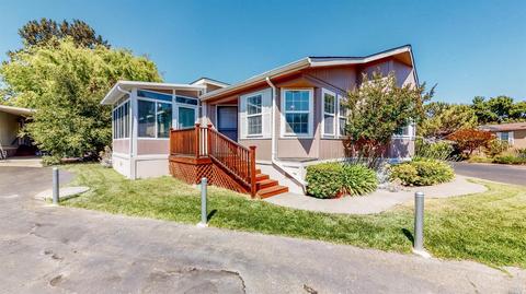 235 E Seven Flags Cir, Sonoma, CA 95476 photo 2
