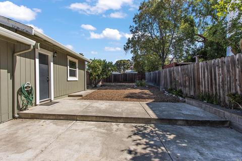 459 E K St, Benicia, CA 94510 photo 29