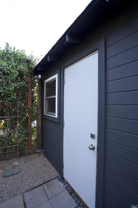 1683 E St, Napa, CA 94559 photo 19