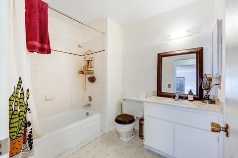 1453 Mcgregor Ave, Petaluma, CA 94954 photo 19
