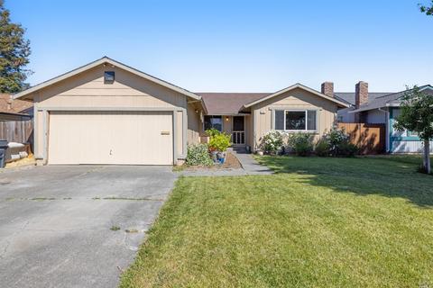 1453 Mcgregor Ave, Petaluma, CA 94954 photo 1