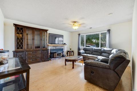 1453 Mcgregor Ave, Petaluma, CA 94954 photo 8