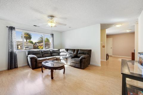 1453 Mcgregor Ave, Petaluma, CA 94954 photo 9