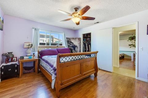 1453 Mcgregor Ave, Petaluma, CA 94954 photo 23