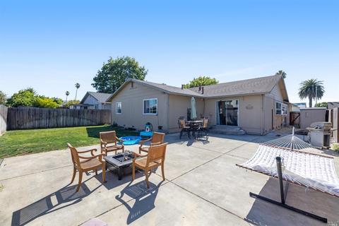 1453 Mcgregor Ave, Petaluma, CA 94954 photo 12