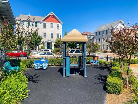 2105 Lewis St, Hercules, CA 94547 photo 45
