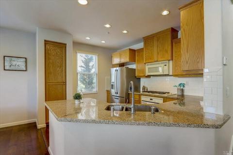 2105 Lewis St, Hercules, CA 94547 photo 14