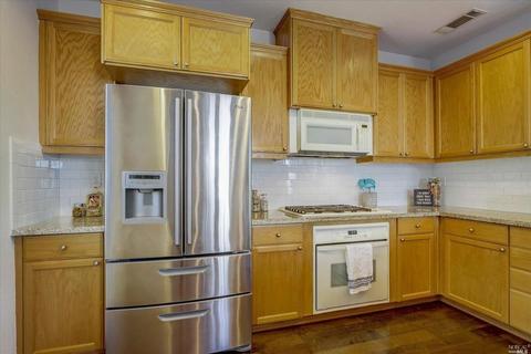 2105 Lewis St, Hercules, CA 94547 photo 15