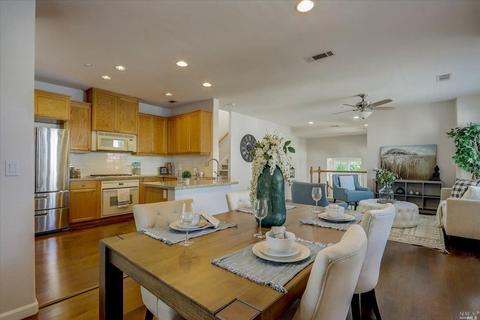 2105 Lewis St, Hercules, CA 94547 photo 12