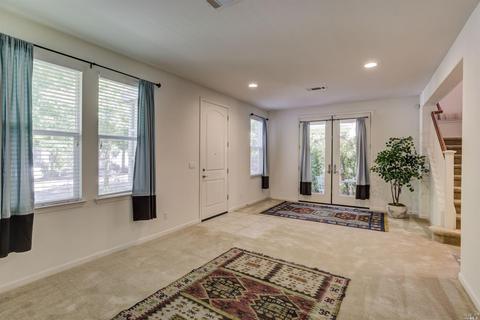 1031 Madrone Ave, Vallejo, CA 94592 photo 8