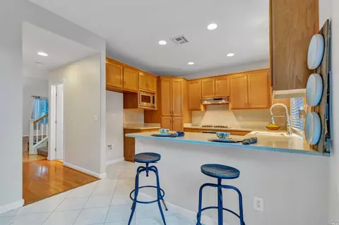 1265 Tracy Cir, Vallejo, CA 94591 photo 4