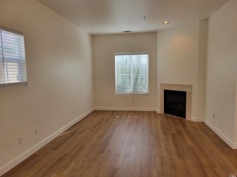 33 Bridgegate Way, Napa, CA 94559 photo 8