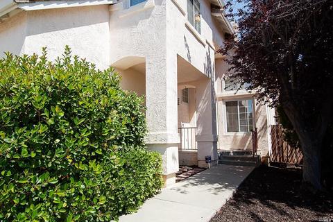 625 Eagle River Ct, Vacaville, CA 95688 photo 4