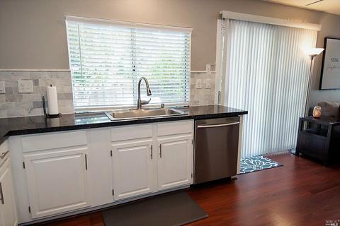 625 Eagle River Ct, Vacaville, CA 95688 photo 16