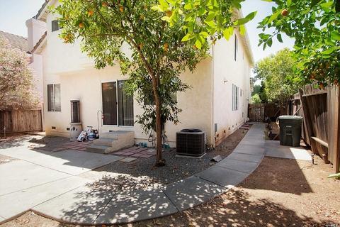 625 Eagle River Ct, Vacaville, CA 95688 photo 32