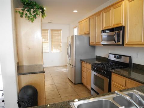 972 Fortune St, Vallejo, CA 94590 photo 3