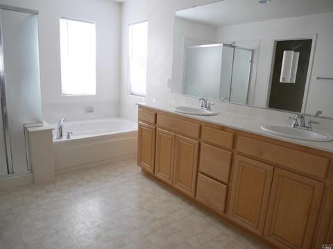 972 Fortune St, Vallejo, CA 94590 photo 8