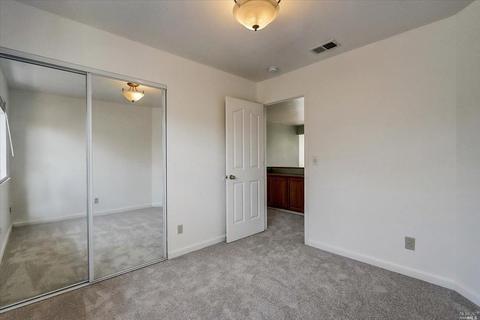 199 Weathermark Ct, Vallejo, CA 94591 photo 33
